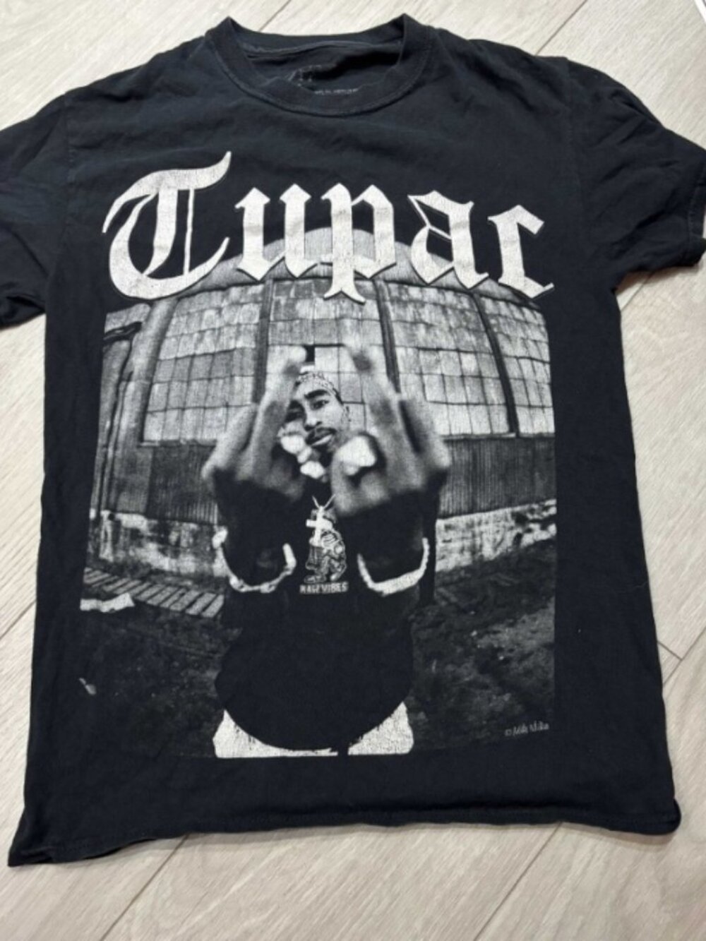 Tupac Raw Vibes Vintage Tshirt Size Small
